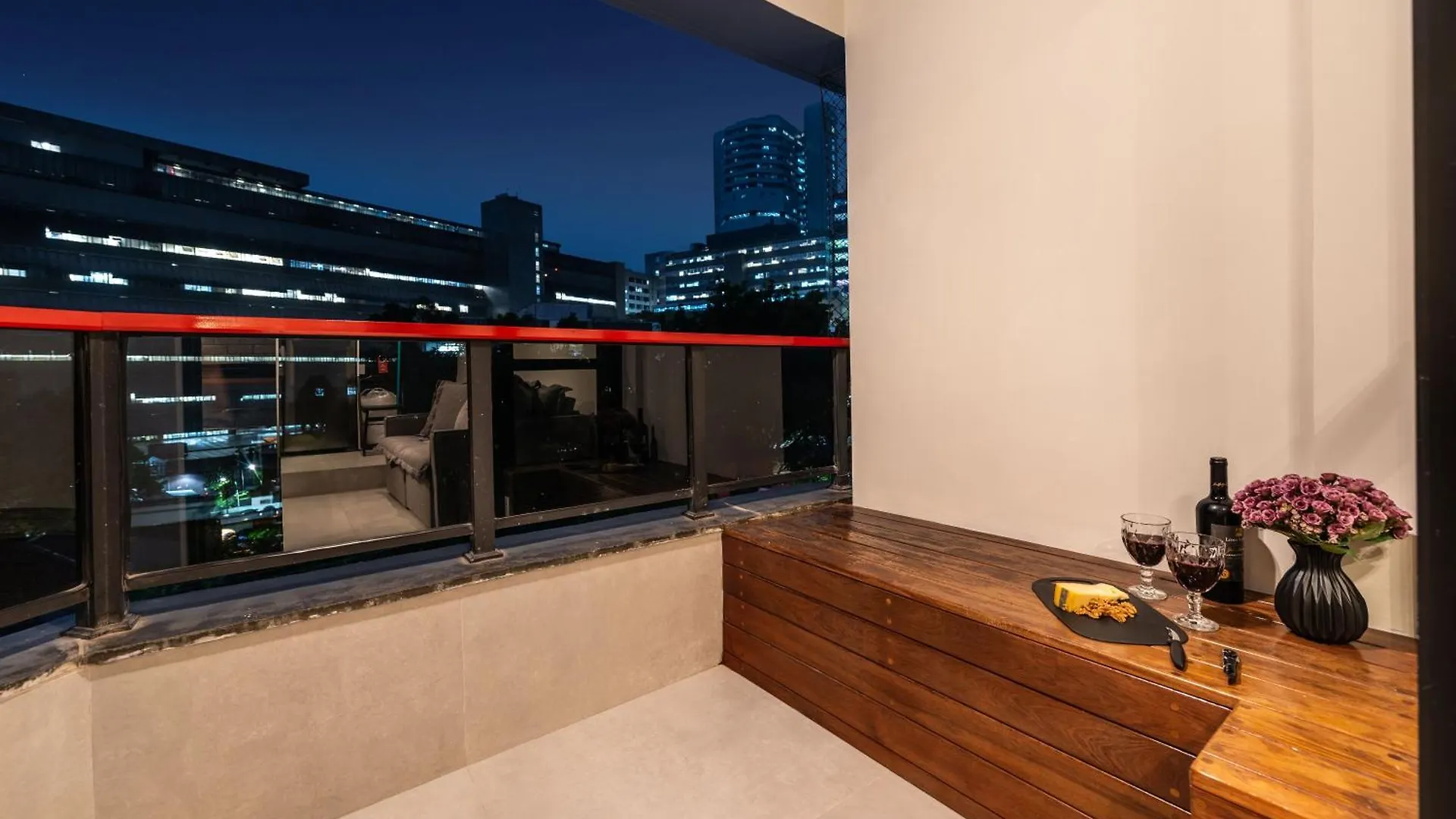Apartmán Gr4 | Novo Bhaus Jardins | Garden | Clinicas São Paulo