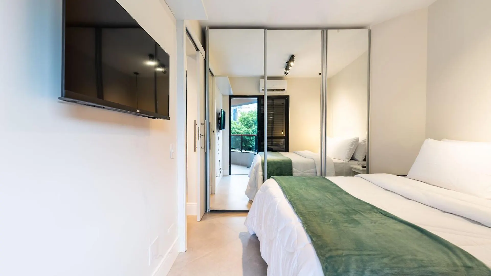 Gr4 | Novo Bhaus Jardins | Garden | Clinicas Apartment Sao Paulo